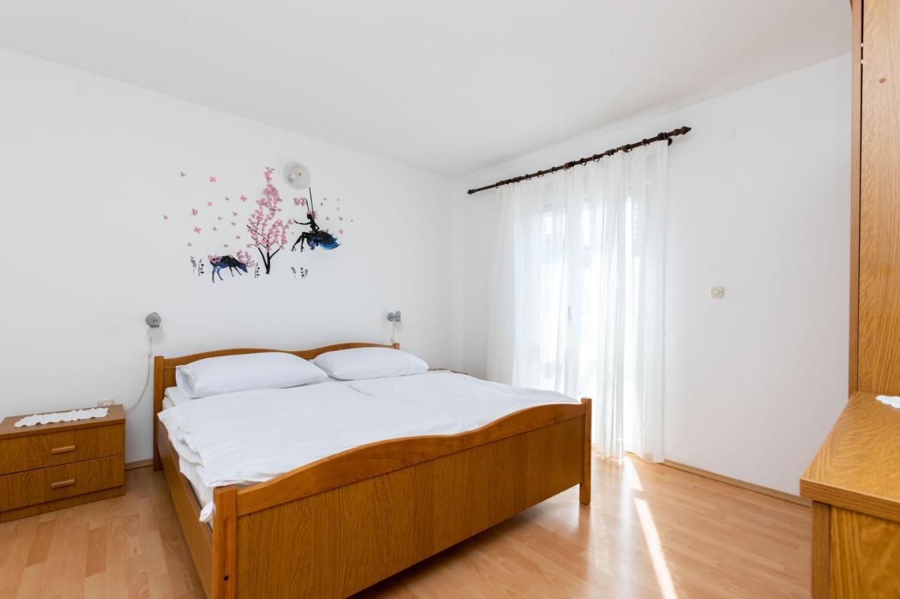 Apartments Biserka Barbat na Rabu Kültér fotó