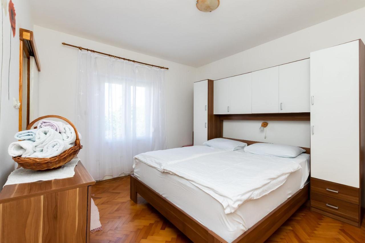 Apartments Biserka Barbat na Rabu Kültér fotó