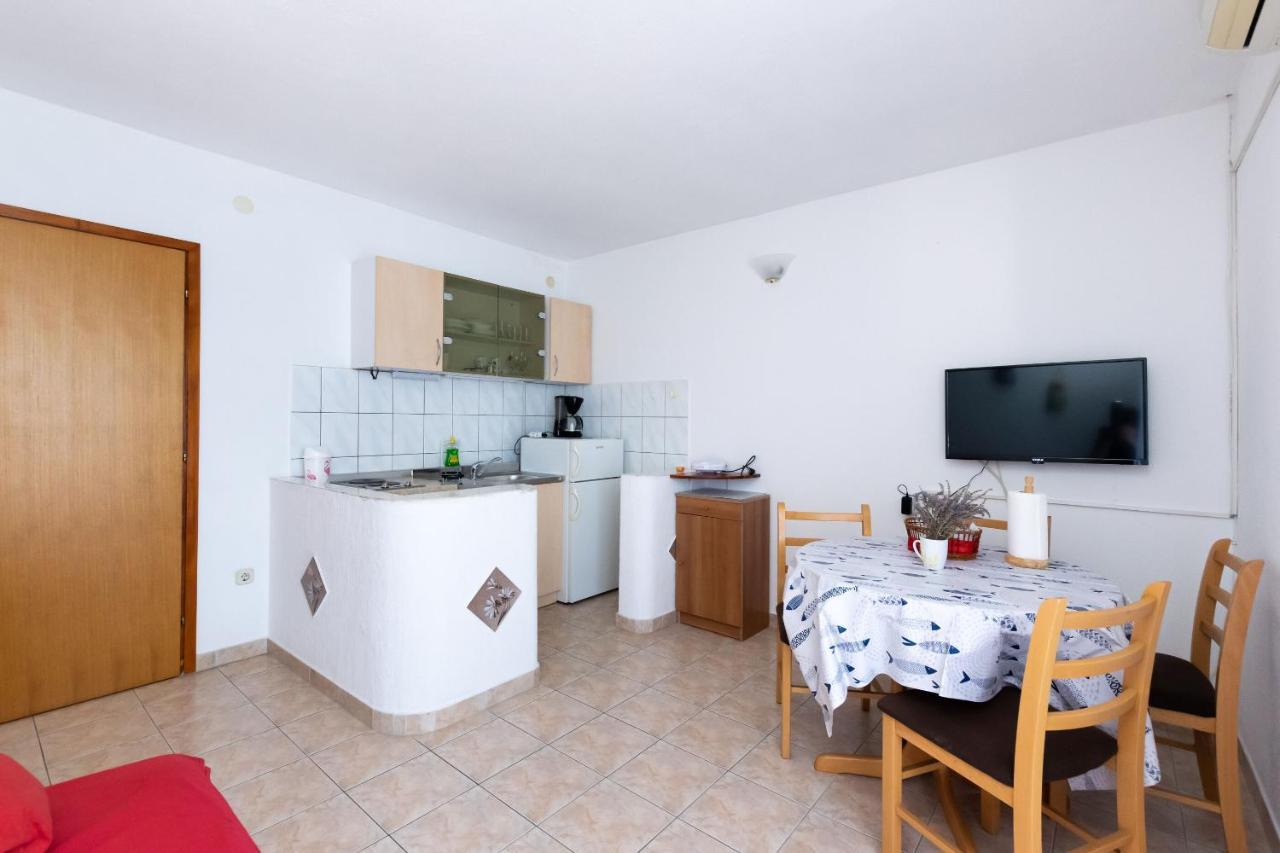 Apartments Biserka Barbat na Rabu Kültér fotó