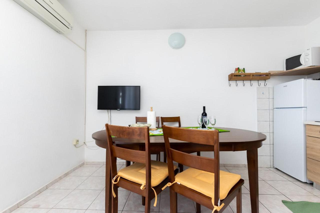 Apartments Biserka Barbat na Rabu Kültér fotó