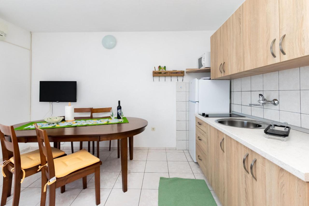 Apartments Biserka Barbat na Rabu Kültér fotó